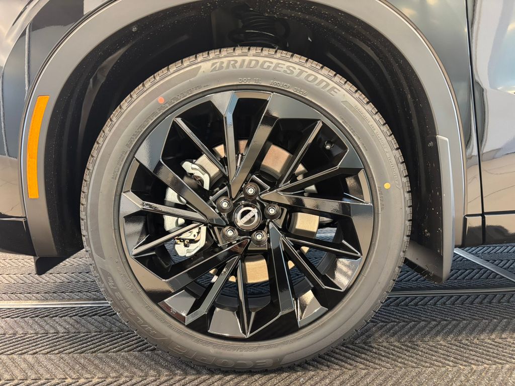 2026 Nissan Rogue Plug-In Hybrid Platinum