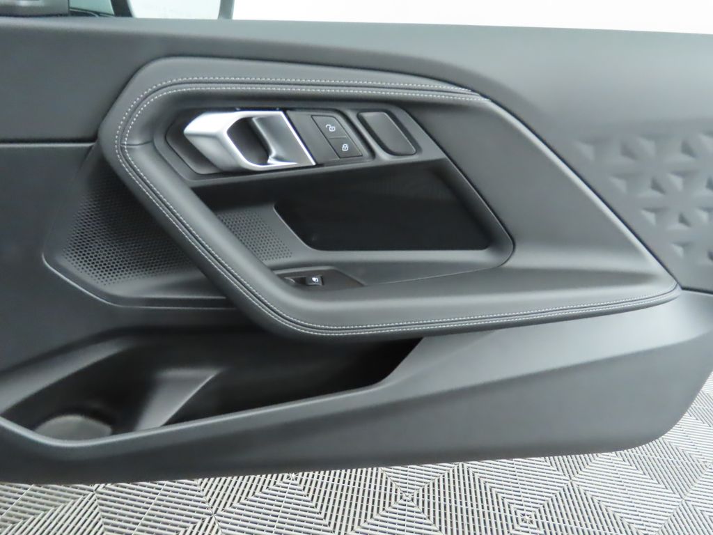 Thumbnail: 2026 BMW 2 Series - 26