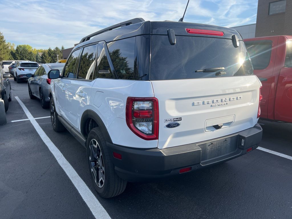 Thumbnail: 2022 Ford Bronco Sport - 2
