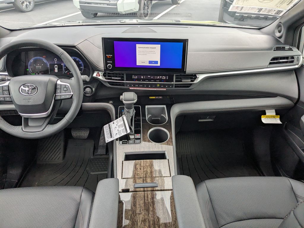 New 2026 Toyota Sienna Van