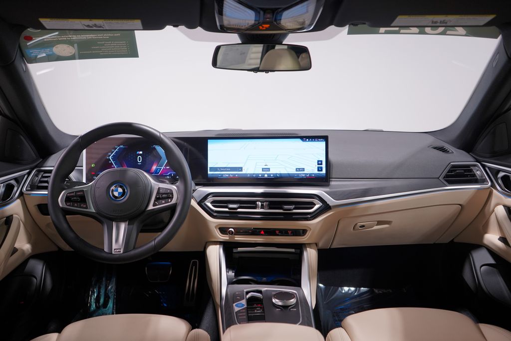 Thumbnail: 2024 BMW i4 - 10