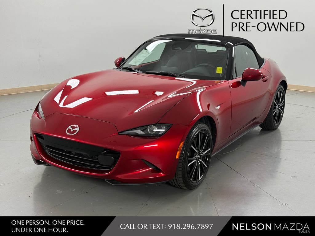 Soul Red Crystal Metallic 2024 Mazda MX-5 Miata Convertible Rear-Wheel Drive 6-Speed Automatic