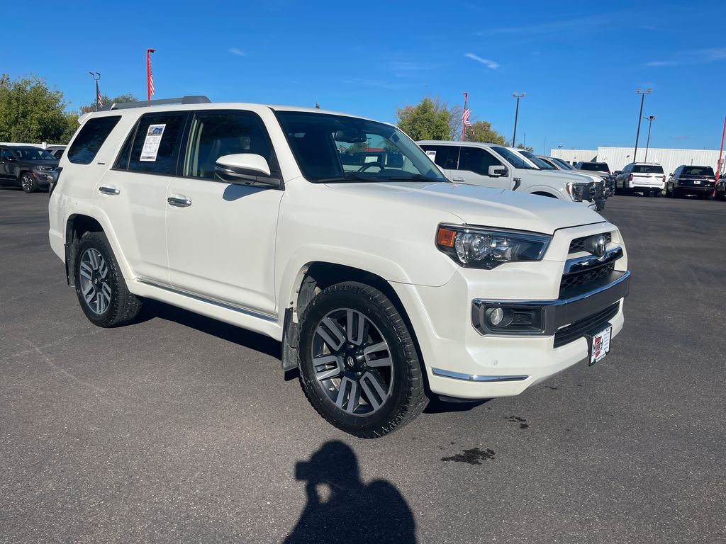 White (Blizzard Pearl) 2019 Toyota 4Runner SUV / Crossover All-Wheel Drive 5-Speed Automatic Overdrive