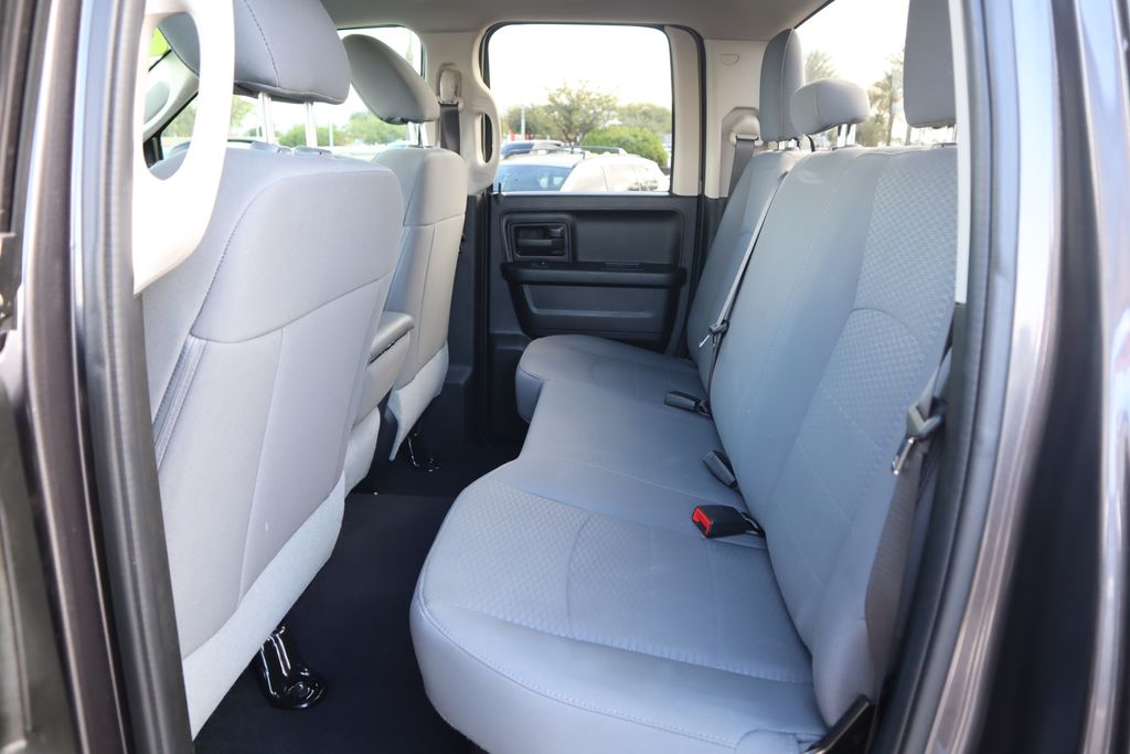 Thumbnail: 2020 RAM 1500 Classic - 20