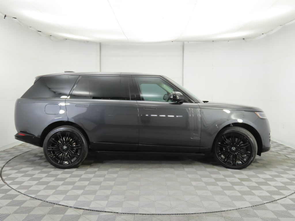 Thumbnail: 2024 Land Rover Range Rover - 4