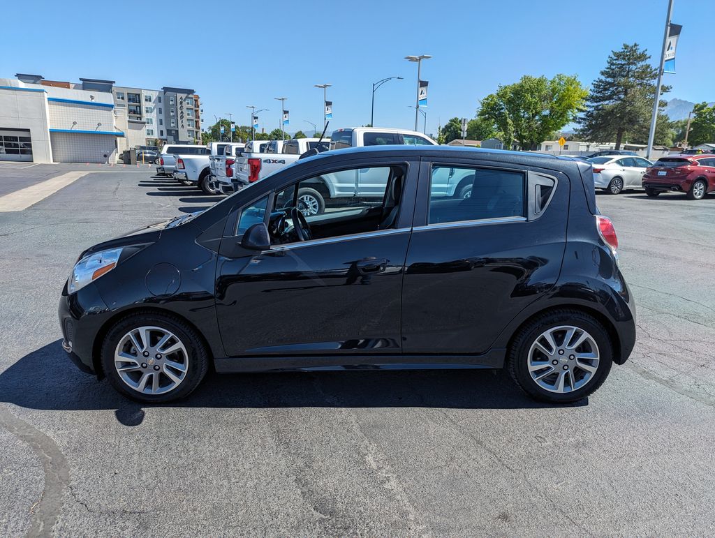 2016 Chevrolet Spark EV 2LT 8