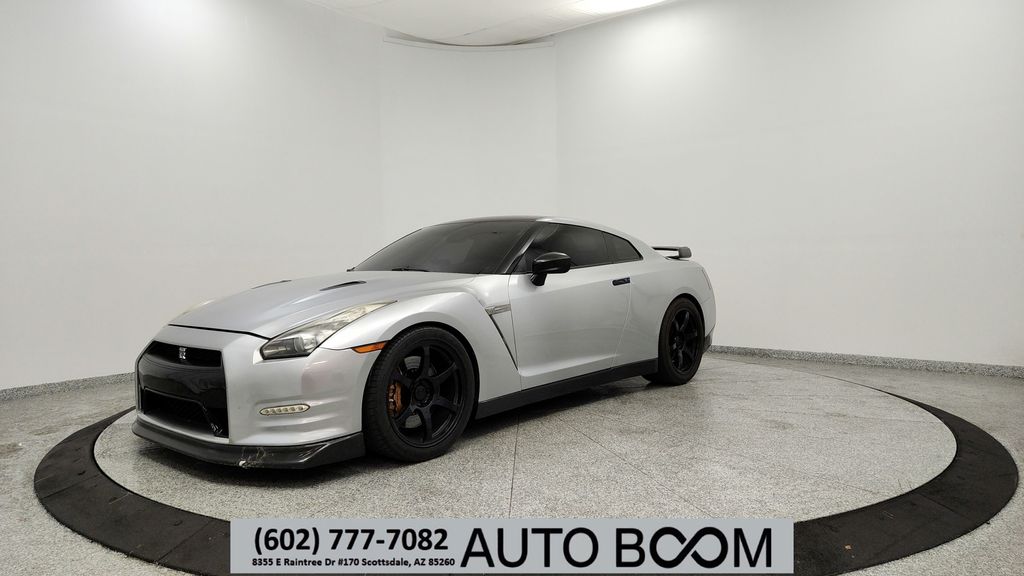 Super Silver 3-Coat Metallic 2010 Nissan GT-R Coupe All-Wheel Drive 6-Speed Automatic
