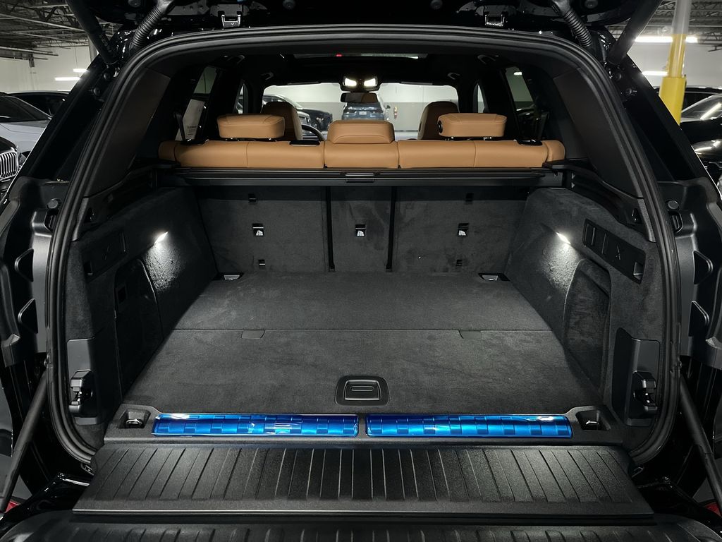 Thumbnail: 2026 BMW X5 - 24