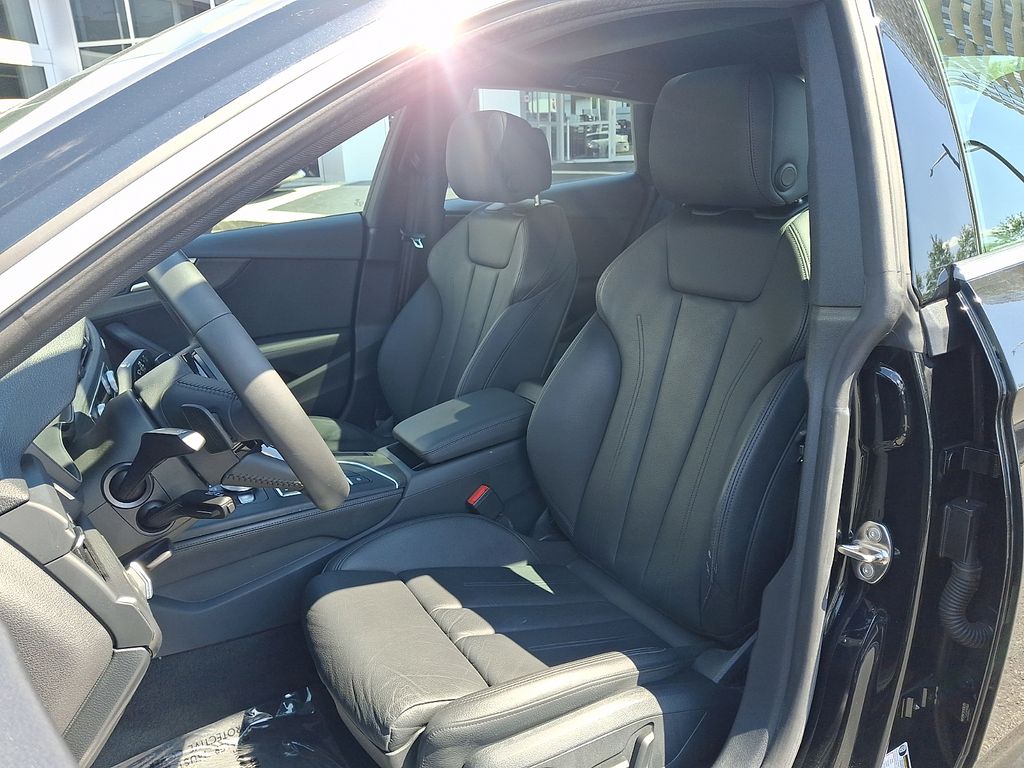 Thumbnail: 2019 Audi A5 - 13