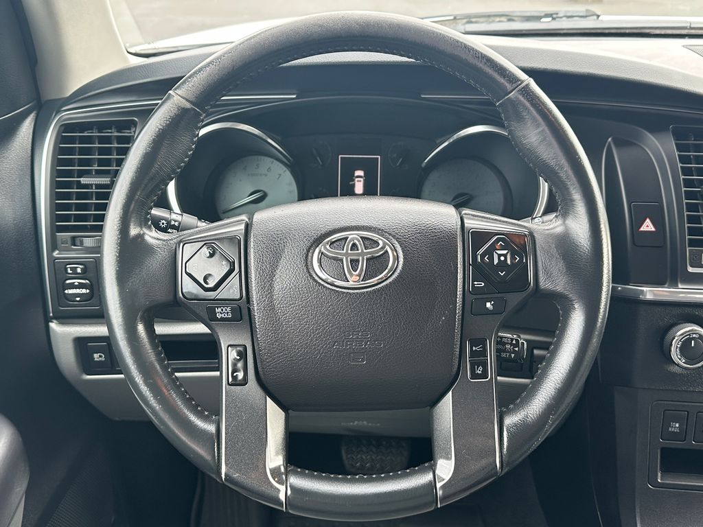 2021 Toyota Sequoia SR5