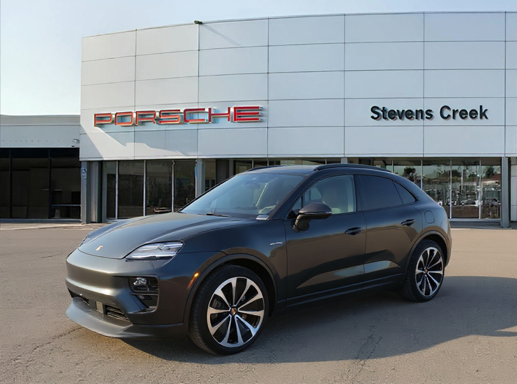 2026 Porsche Macan T -
                  Santa Clara, CA