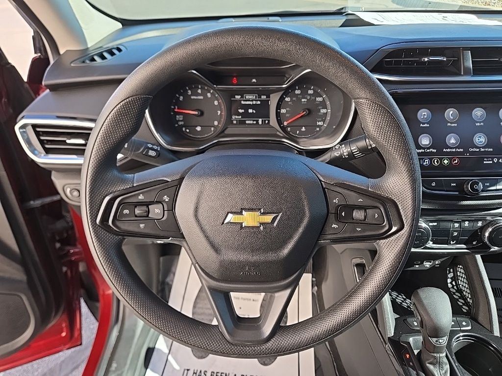 Used 2023 Red Chevrolet LT image 19