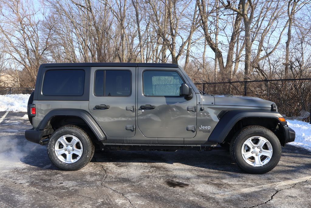 Thumbnail: 2019 Jeep Wrangler - 9