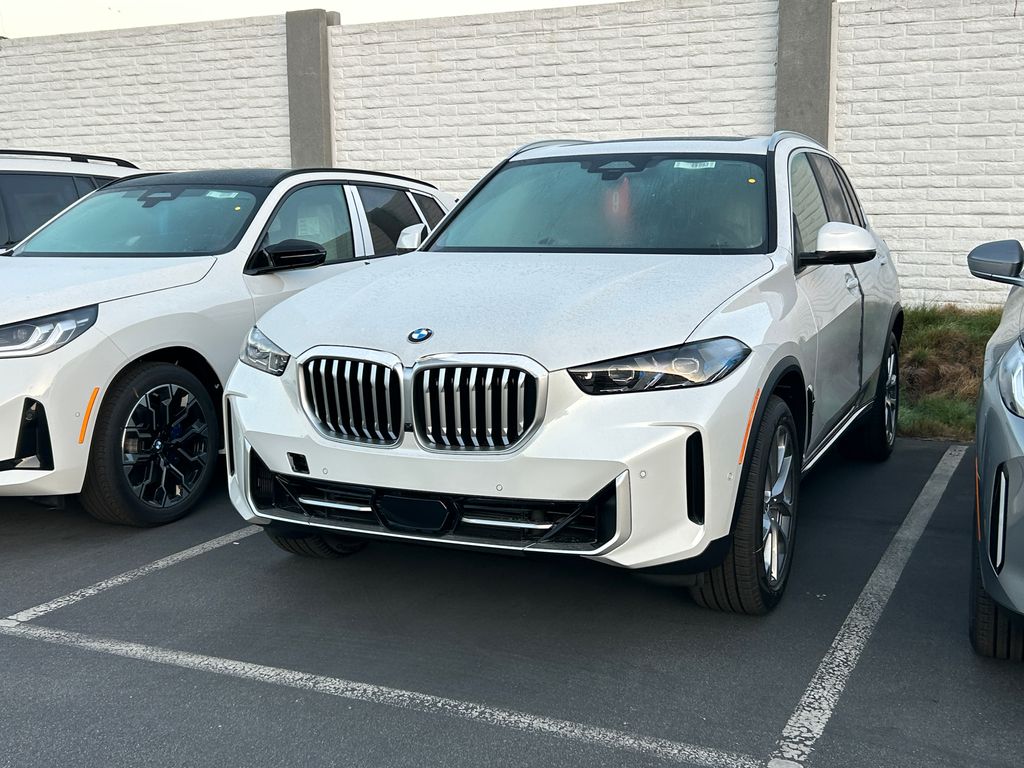 Thumbnail: 2026 BMW X5 - 2