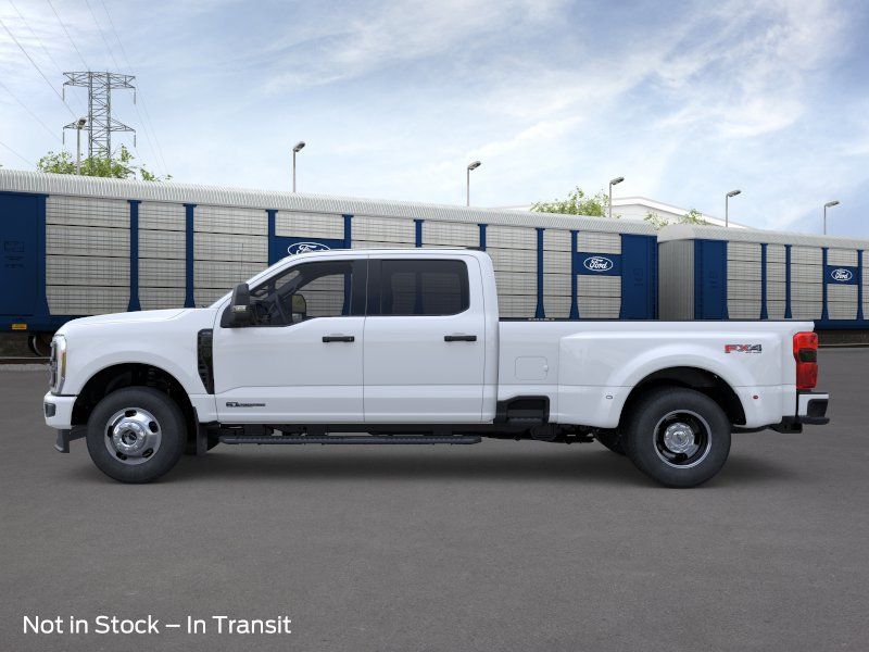 New 2026 Oxford White Ford F-350® XL image 3