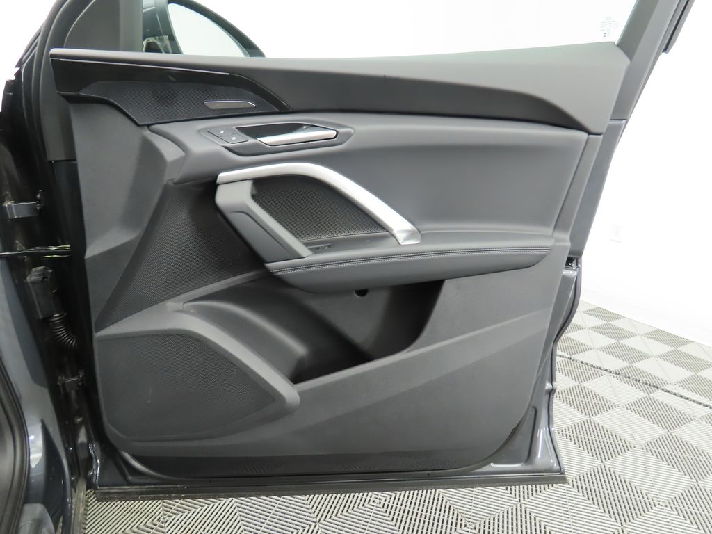 2025 Audi Q5 Premium 27