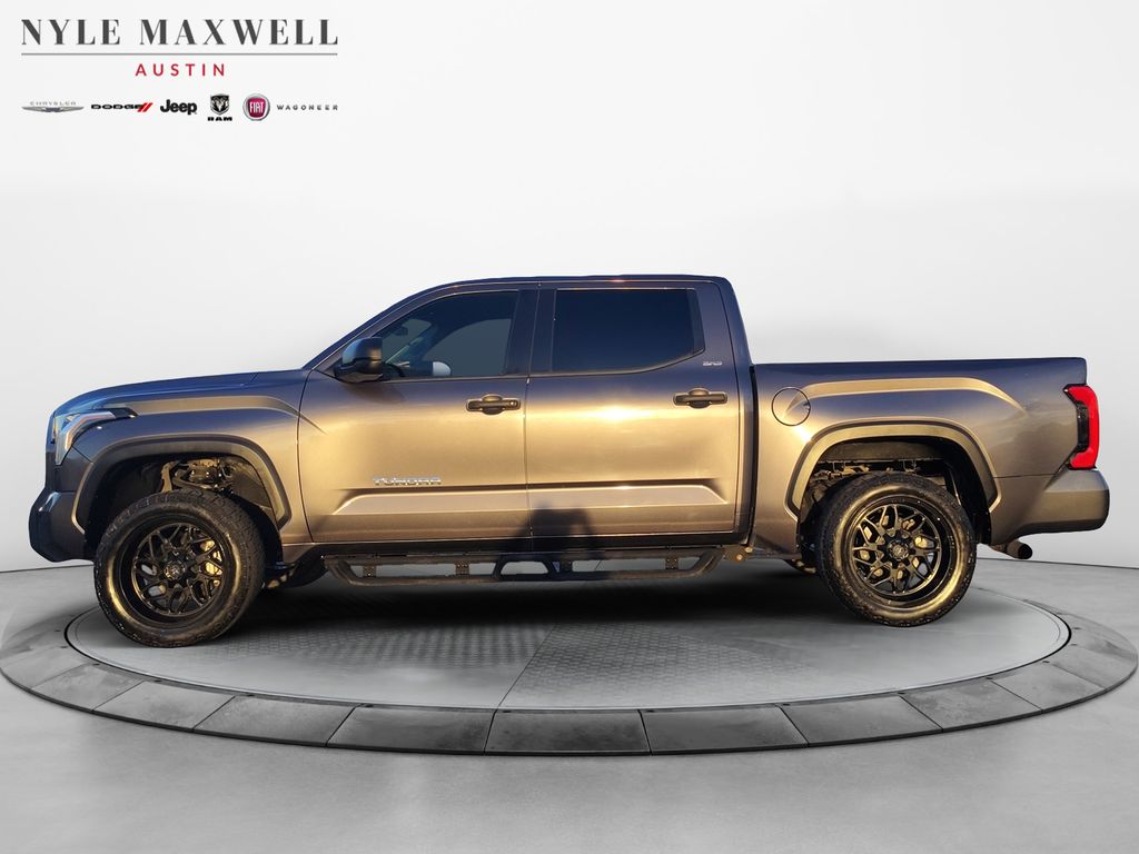 Used Car 2022 Toyota Tundra  Sr5 For Sale Under $35,000 In Austin, Texas