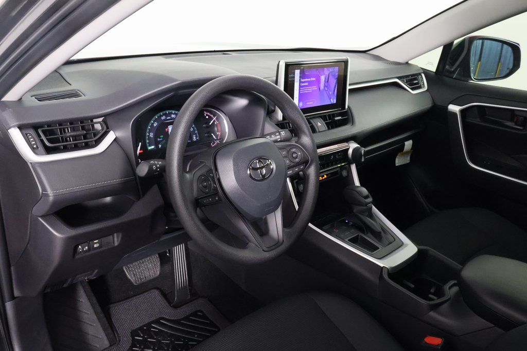 Thumbnail: 2025 Toyota RAV4 - 7