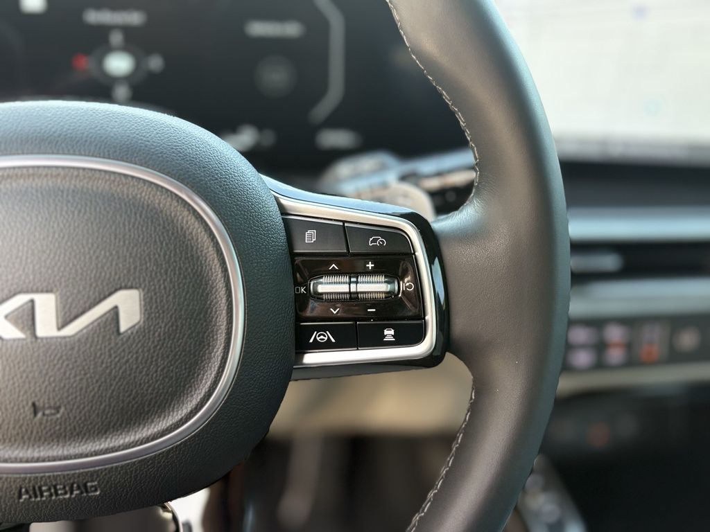 2025 Kia Sorento Hybrid SX Prestige Green at Community Kia