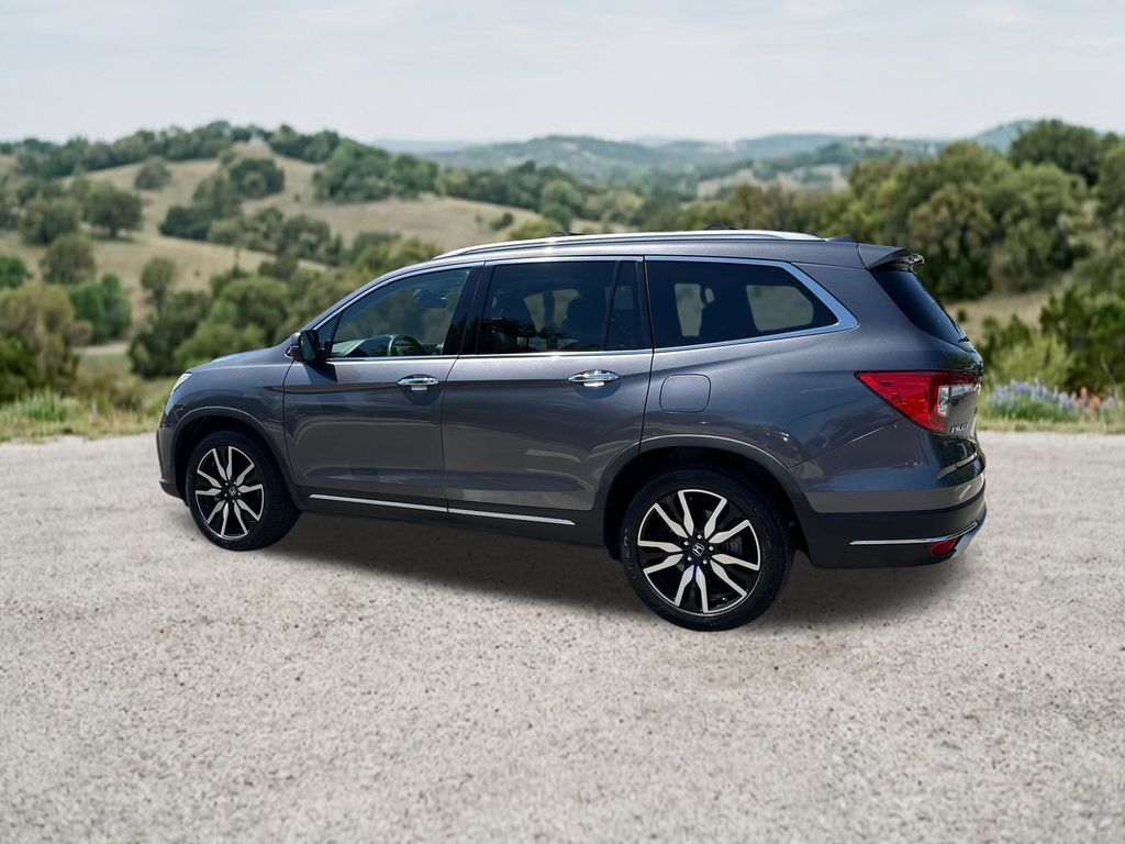 Used Car 2019 Honda Pilot  Touring For Sale Under $25,000 In Austin, Texas