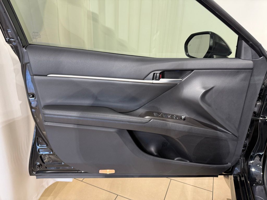 Thumbnail: 2024 Toyota Camry - 14