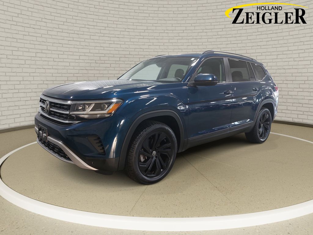 Blue 2022 Volkswagen Atlas V6 SE 4Motion with Technology SUV / Crossover All-Wheel Drive 8-Speed Automatic