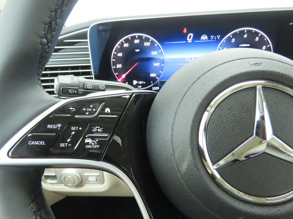 2025 Mercedes-Benz GLE 450 11