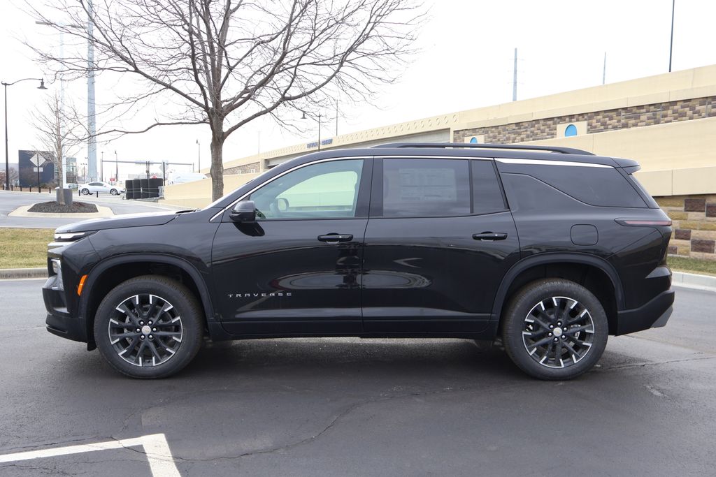 Thumbnail: 2026 Chevrolet Traverse - 4