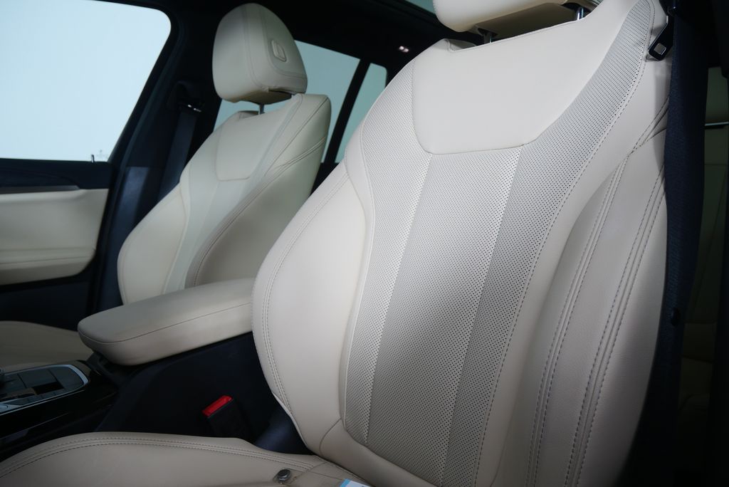 Thumbnail: 2023 BMW X3 - 11