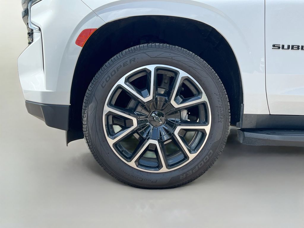 Used 2021 White Chevrolet RST image 35