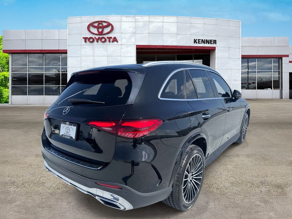 2023 Mercedes-Benz GLC GLC 300 - 5