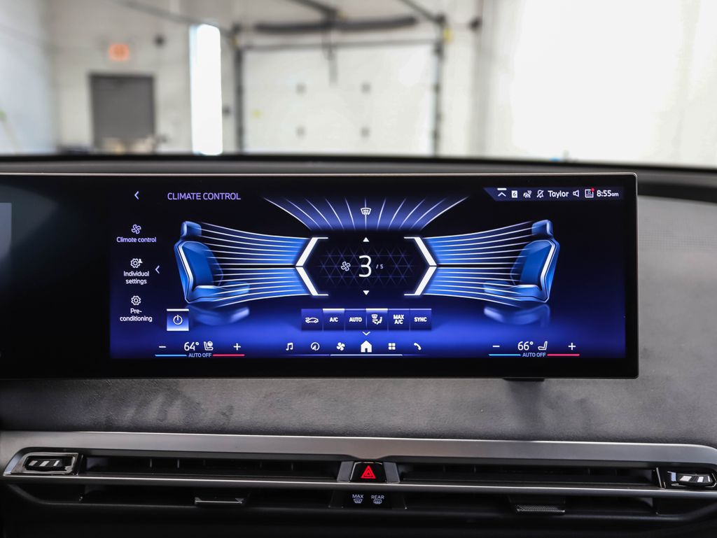 Thumbnail: 2026 BMW iX - 15