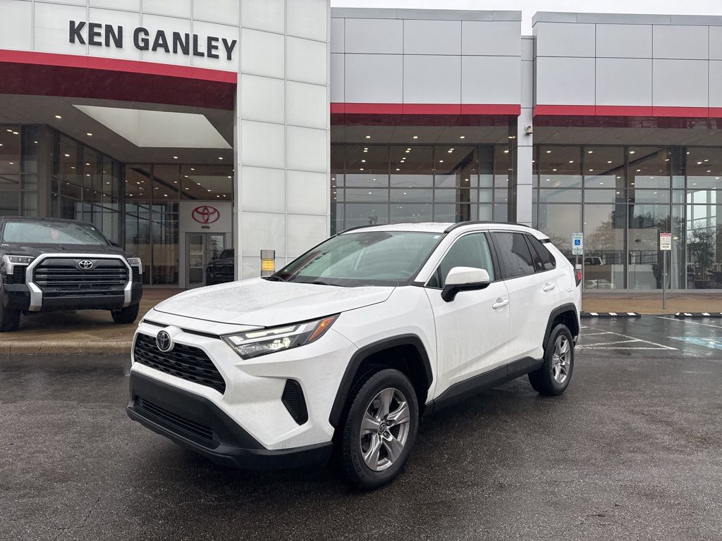 2023 Toyota RAV4 XLE AWD