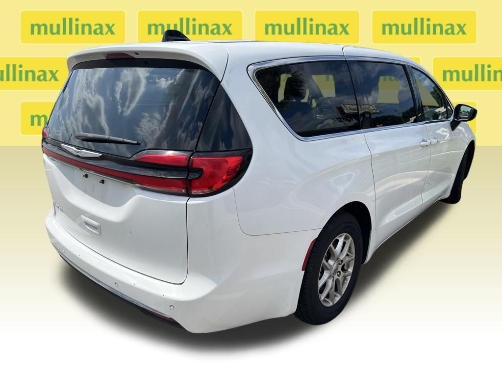 Certified Used 2023 White Chrysler Touring L image 7