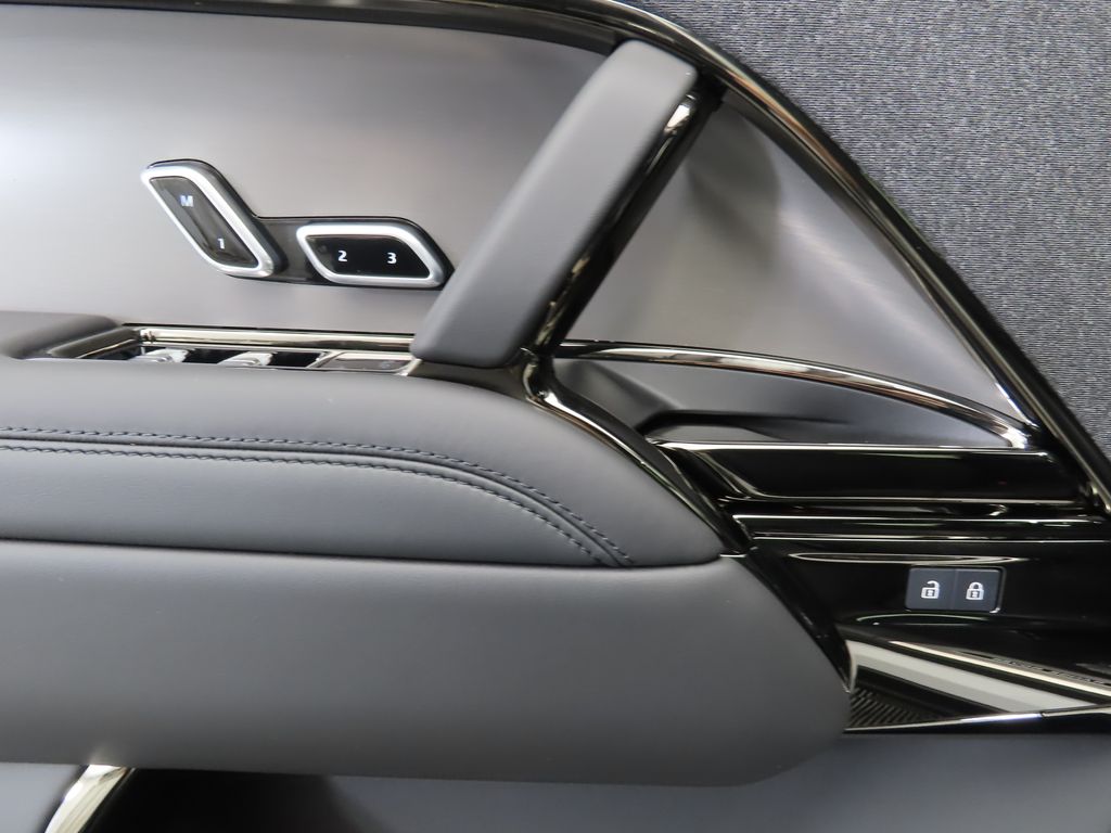 2025 Land Rover Range Rover Sport Dynamic 24