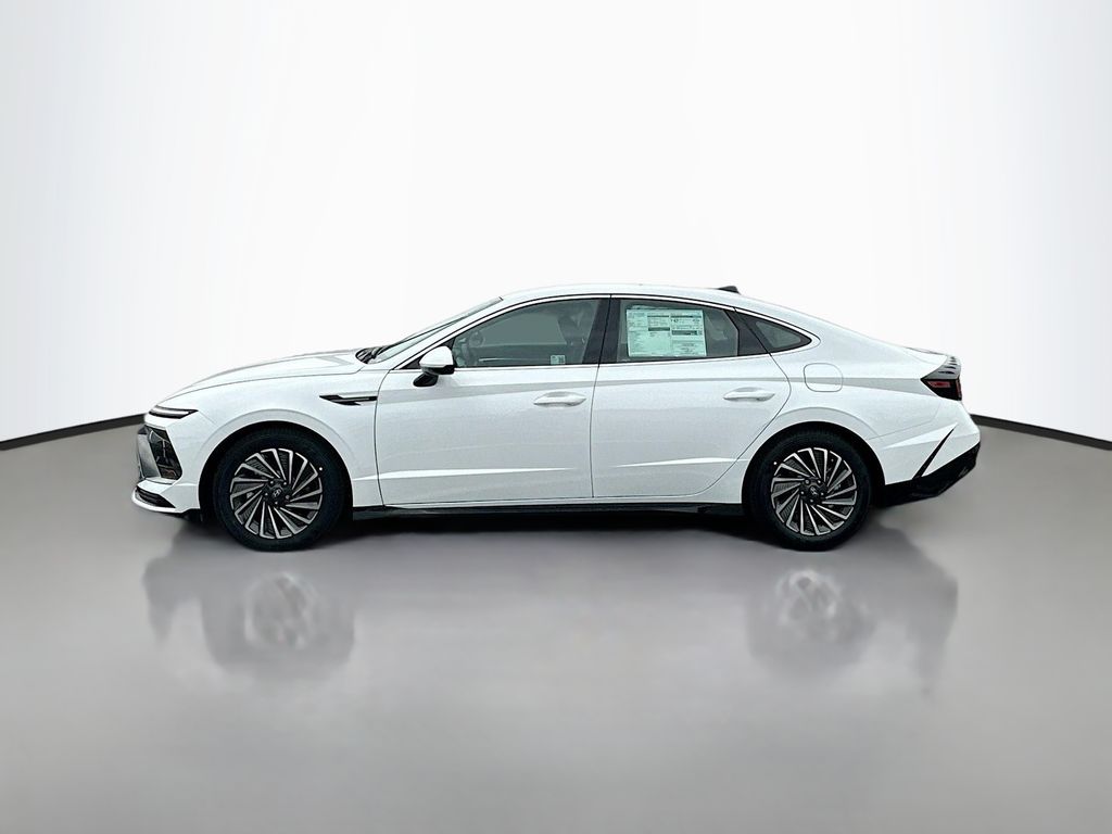 2025 Hyundai Sonata SEL 8