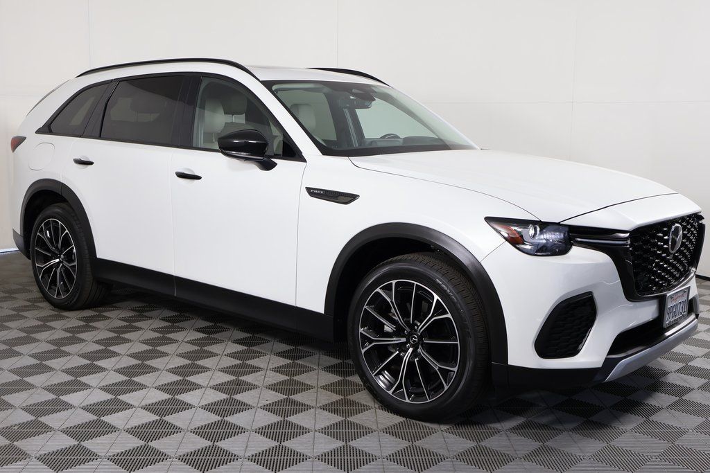 Thumbnail: 2025 Mazda CX-70 - 4