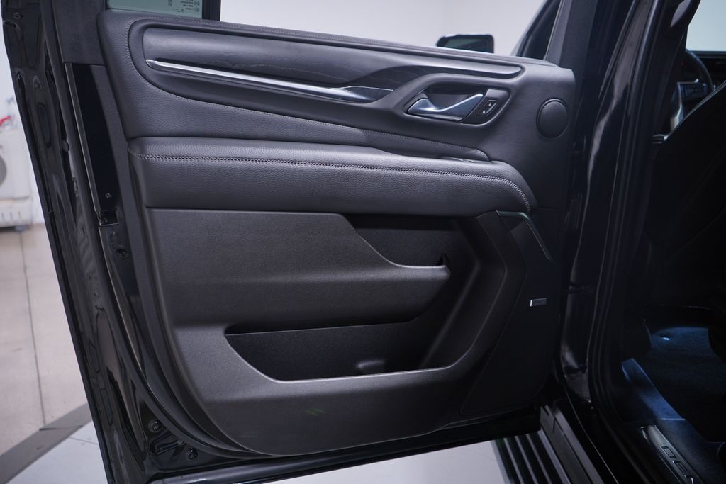 Thumbnail: 2021 GMC Yukon XL - 16