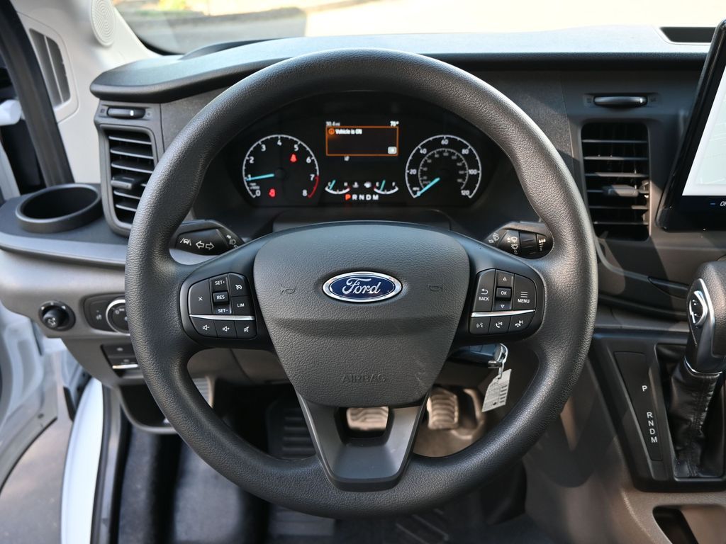 2025 Ford Transit 250