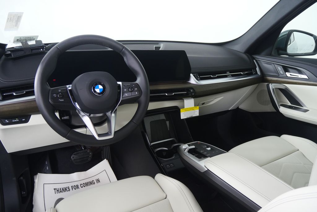 Thumbnail: 2026 BMW X1 - 17