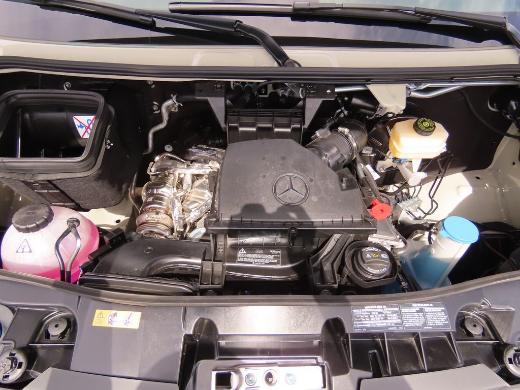 Thumbnail: 2025 Mercedes-Benz Sprinter - 32