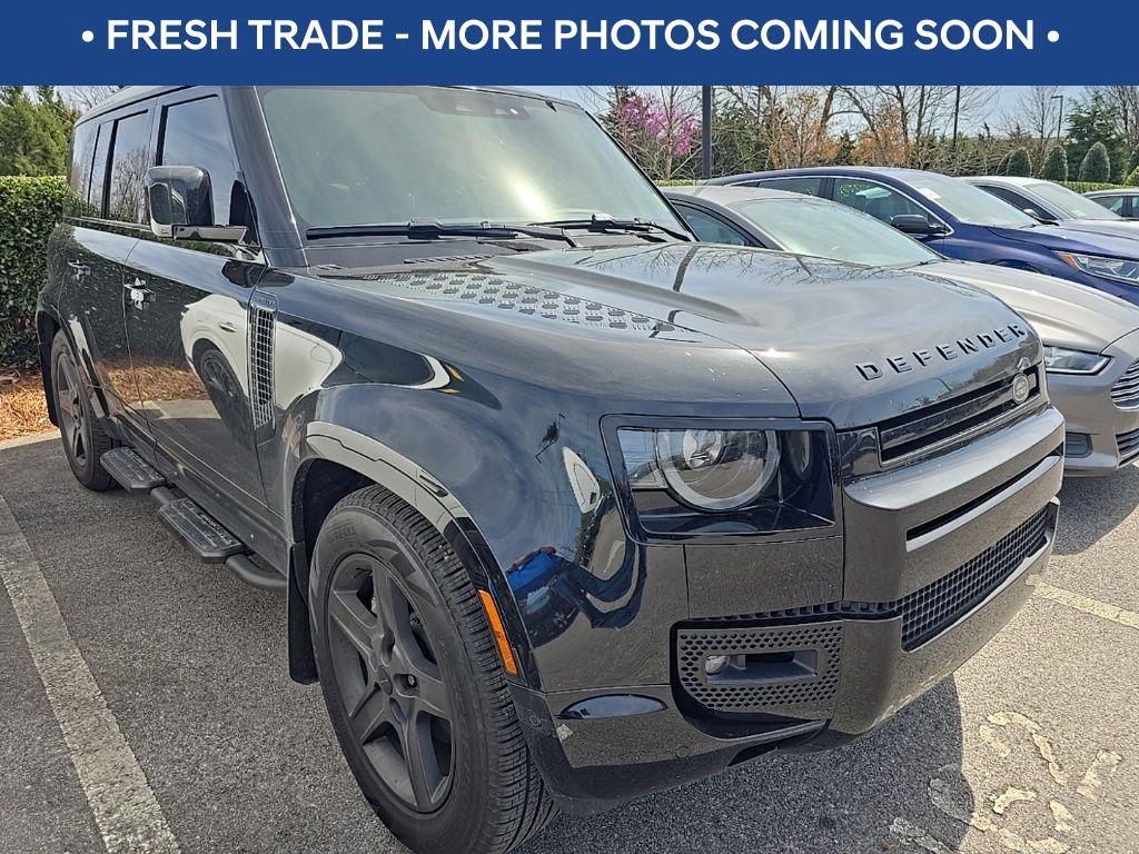 2025 Land Rover Defender 110 P400 X-Dynamic SE AWD