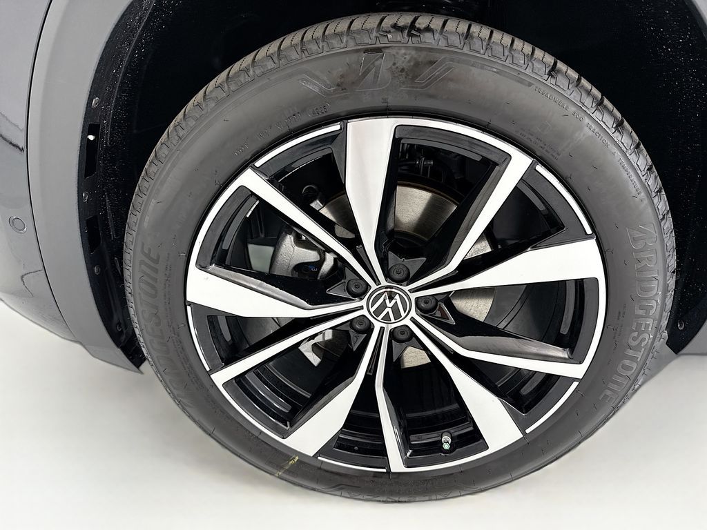 Thumbnail: 2026 Volkswagen Atlas - 30