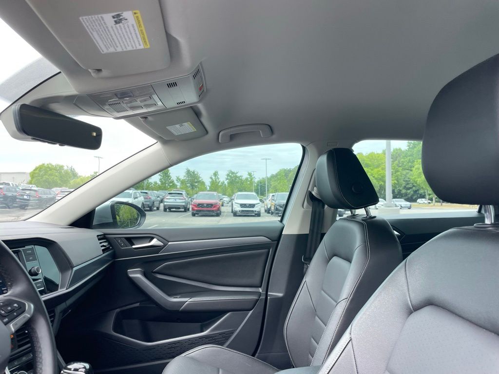 Thumbnail: 2022 Volkswagen Jetta - 28