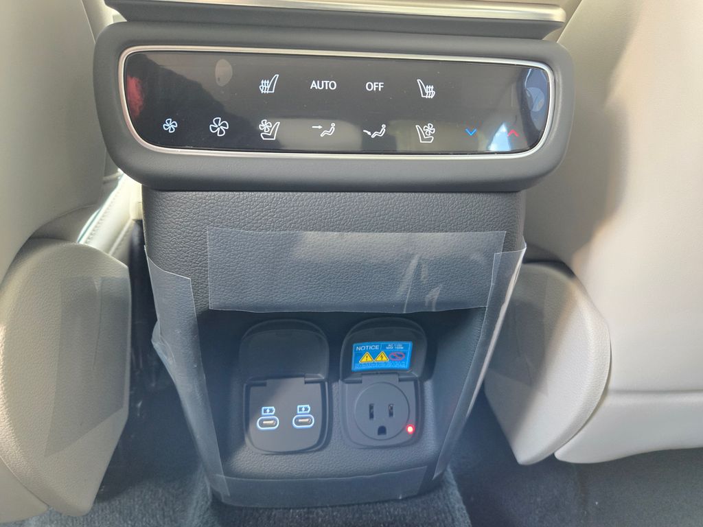 2025 Genesis GV80 3.5T 29