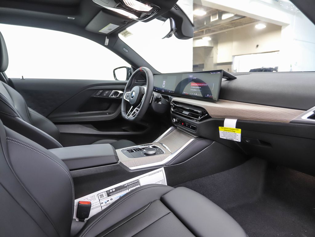 Thumbnail: 2025 BMW 2 Series - 23