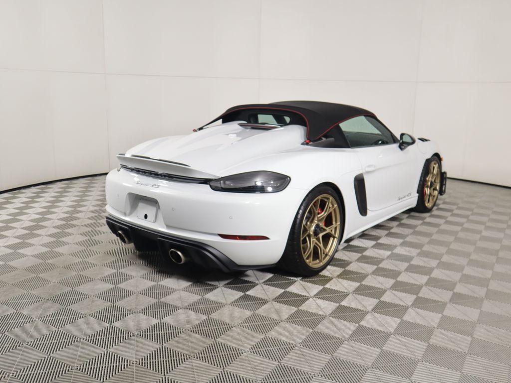 Thumbnail: 2024 Porsche  - 5