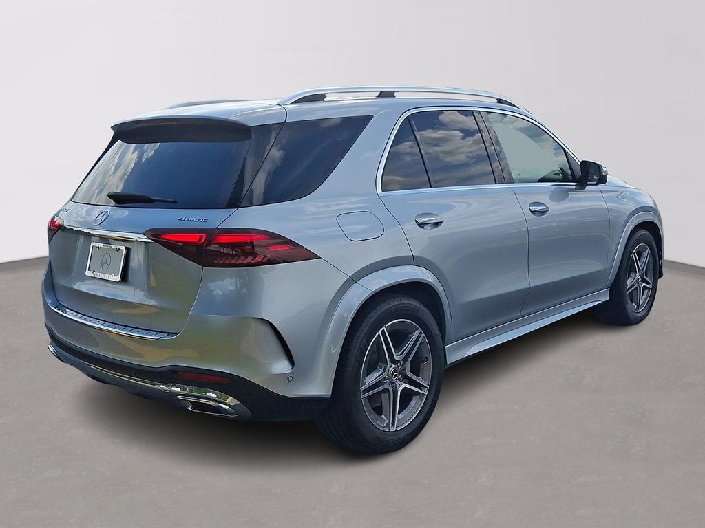 Thumbnail: 2026 Mercedes-Benz GLE - 4