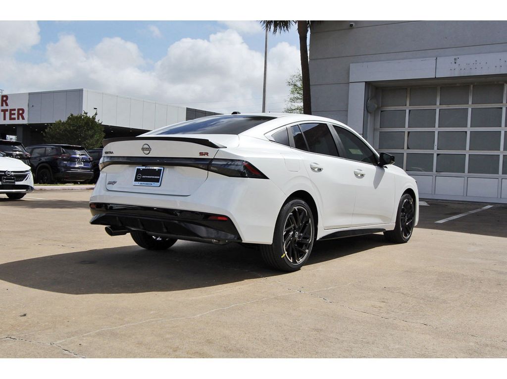 2026 Nissan Sentra SR - 3
