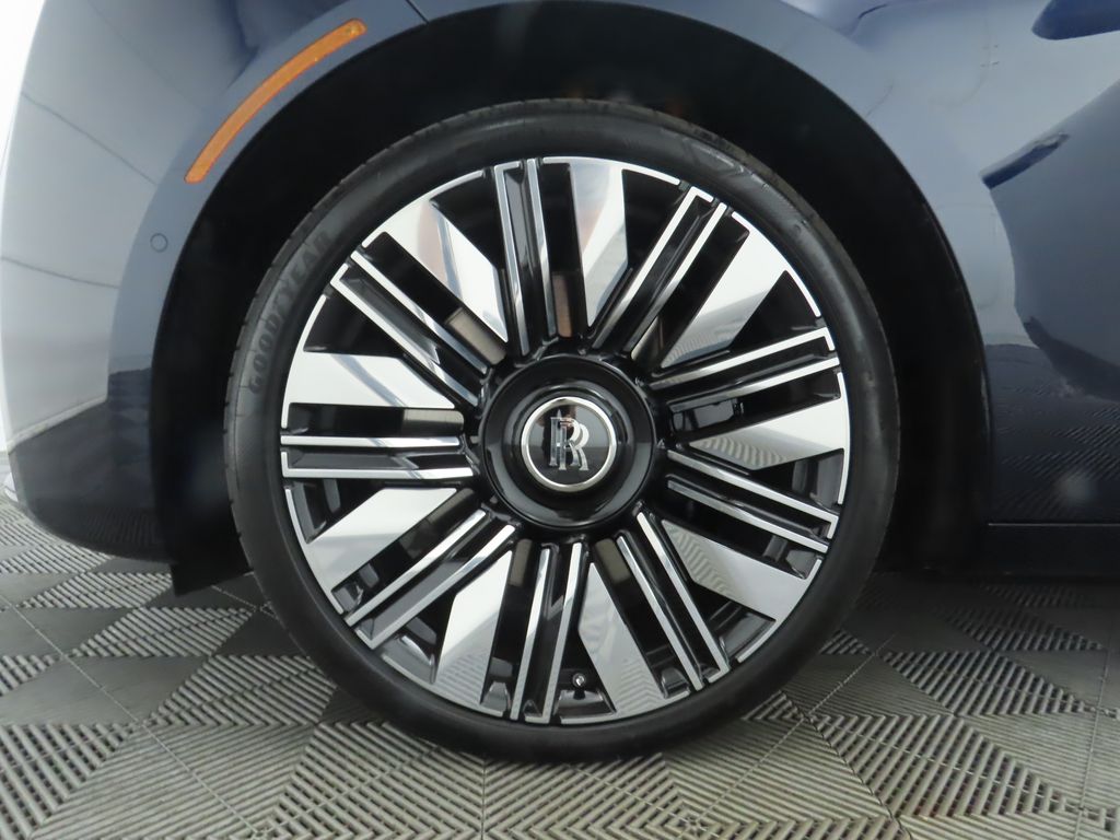 Thumbnail: 2026 Rolls-Royce Ghost - 31